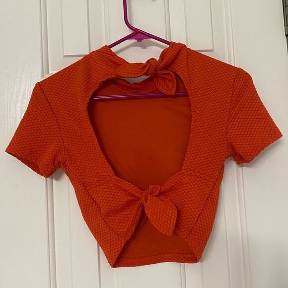 URBAN OUTFITTERS • Orange Textured Open Toe Back Mod Crop Top - Picture 5 of 6